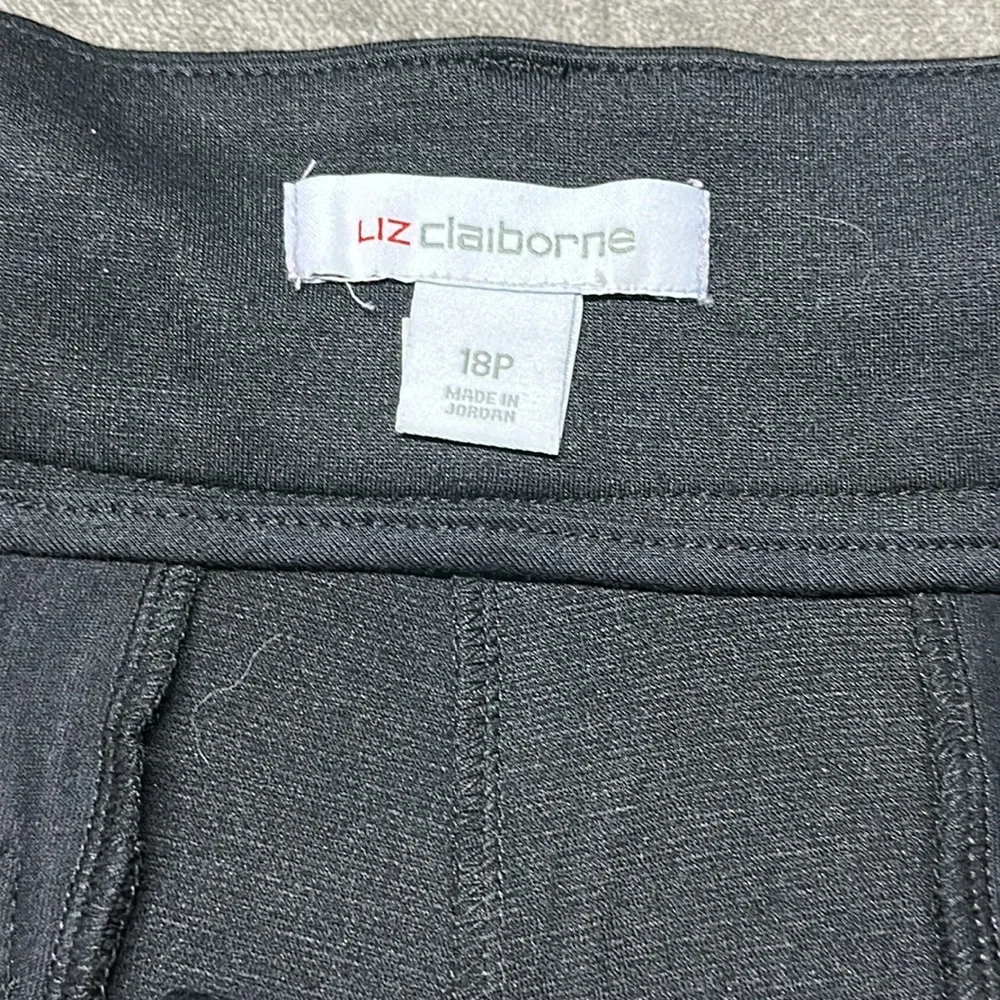 π₯°π₯°Liz Claiborne 4 Way Stretch Belted Trousersπ₯°π₯° - Picture 4 of 11